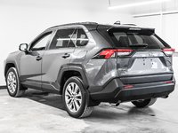Toyota RAV4 XLE 2022-3