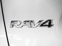 Toyota RAV4 XLE 2022-7