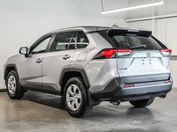 Toyota RAV4 LE 2023-3