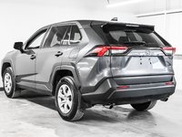 Toyota RAV4 LE 2024-3