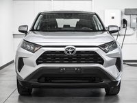 Toyota RAV4 LE 2024-1