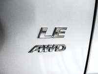 Toyota RAV4 LE 2024-7