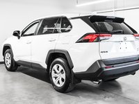 Toyota RAV4 LE 2024-3