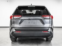 Toyota RAV4 LE 2025-4