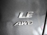 Toyota RAV4 LE 2025-7