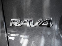 Toyota RAV4 LE 2025-6