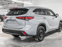 Toyota Highlander Hybrid XLE 2022-6