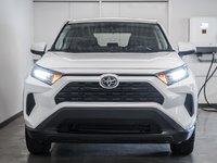 Toyota RAV4 LE 2023-1