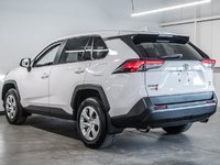 Toyota RAV4 LE 2023-5