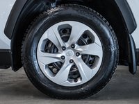 Toyota RAV4 LE 2023-3