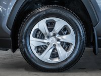 Toyota RAV4 LE 2023-3