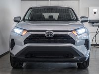 Toyota RAV4 LE 2023-1
