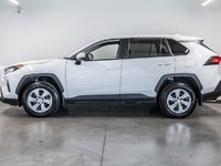2023 Toyota RAV4 LE-4
