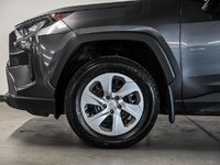 Toyota RAV4 LE 2024-2