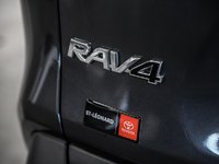 Toyota RAV4 LE 2024-7