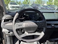 2026 Kia EV9 Land AWD w/ Plus Package-7