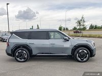 2026 Kia EV9 Land AWD w/ Premium Package-6