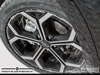 2025 Kia Niro HEV SX-6