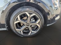 2025 Kia Niro HEV SX-6