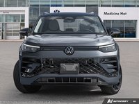 2026 Volkswagen Tiguan Comfortline R-Line Black Edition 4MOTION-1