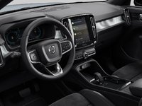 2025 Volvo EX40 Ultra-7