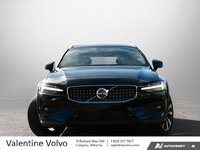 2025 Volvo V60 Cross Country Plus-1