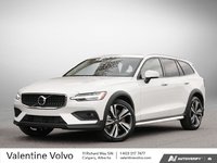 2025 Volvo V60 Cross Country Ultra-0