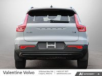 2022 Volvo XC40 R-Design-4