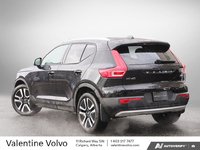 2022 Volvo XC40 Momentum-3