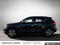 2025 Volvo XC40 Core Bright Theme-2
