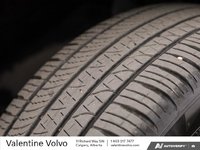 2025 Volvo XC40 Plus Dark Theme-6