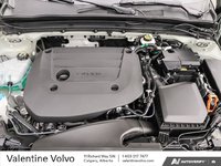 2025 Volvo XC40 Plus Dark Theme-7