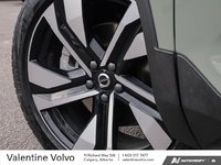 2025 Volvo XC40 Plus Dark Theme-5