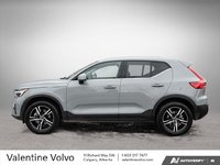 2025 Volvo XC40 Core Bright Theme-2