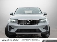 2025 Volvo XC40 Core Bright Theme-1