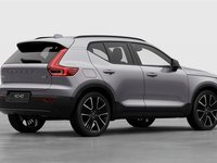 2026 Volvo XC40 Plus (Dark Theme)-2