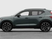 2026 Volvo XC40 Plus (Dark Theme)-7