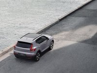 2026 Volvo XC40 Plus (Dark Theme)-1