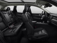 2025 Volvo XC60 Plug-in hybrid Plus-4