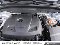 2025 Volvo XC60 Plug-In Hybrid Core Dark Theme-7