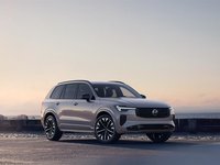 2026 Volvo XC90 Plug-in hybrid Ultra 7-Seater (Dark Theme)-1