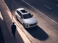 2026 Volvo XC90 Plug-in hybrid Ultra 7-Seater (Bright Theme)-1