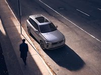 2026 Volvo XC90 Plug-in hybrid Ultra 7-Seater (Bright Theme)-1