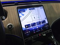 Mercedes-Benz EQE 350 2023-6