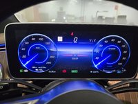 Mercedes-Benz EQE 350 2023-7