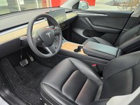 Tesla Model Y  2023-6