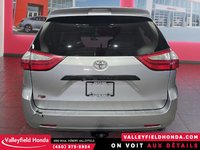 Toyota Sienna  2015-6