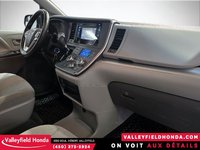 Toyota Sienna  2015-3