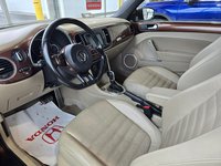 Volkswagen Beetle Convertible  2016-4