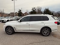 2022 BMW X7 xDrive40i-3